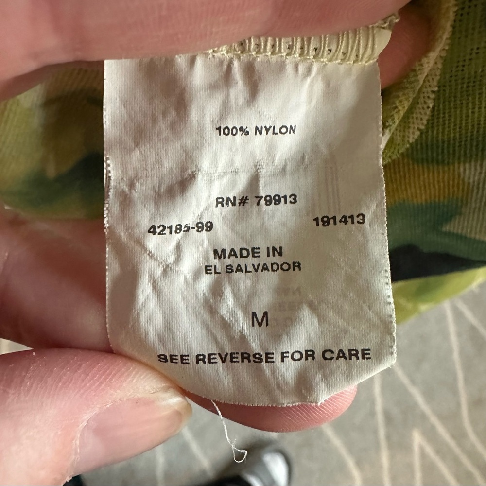 Sweat Pea Green Floral Mesh Maternity Sleeveless Blouse - Picture 6 of 7